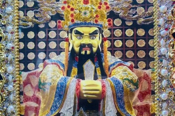 财神爷龙五爷  身上带龙的财神爷像