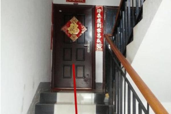 老房子门像超市门好吗风水