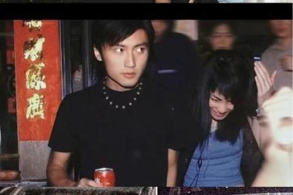 张柏芝谢霆锋算命