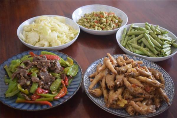 风水先生提醒：“来客不摆三盘菜，可叹十人九不知”，哪三盘菜？