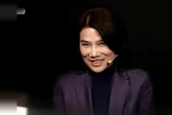 女强人八字