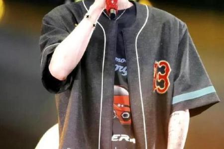 鹿晗缘分小测试 鹿晗正缘会是粉丝吗？