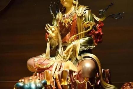 哪个寺庙文殊菩萨灵签最多