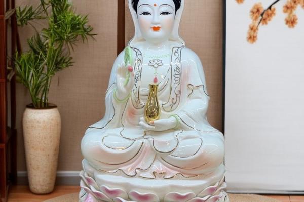 观音像供奉位置阳台，观音像摆在阳台好吗-？