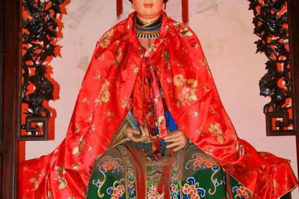 紫微斗数夫妻宫太阴星脸型