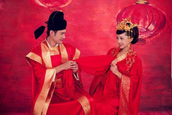 谈婚论嫁了，算命的却说我和男友妈妈相冲八字不合！